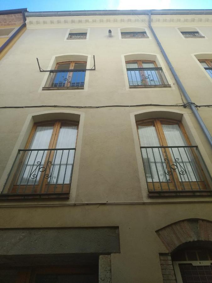 Buhardilla Para Dos En Can Mingu Besalu Exterior photo